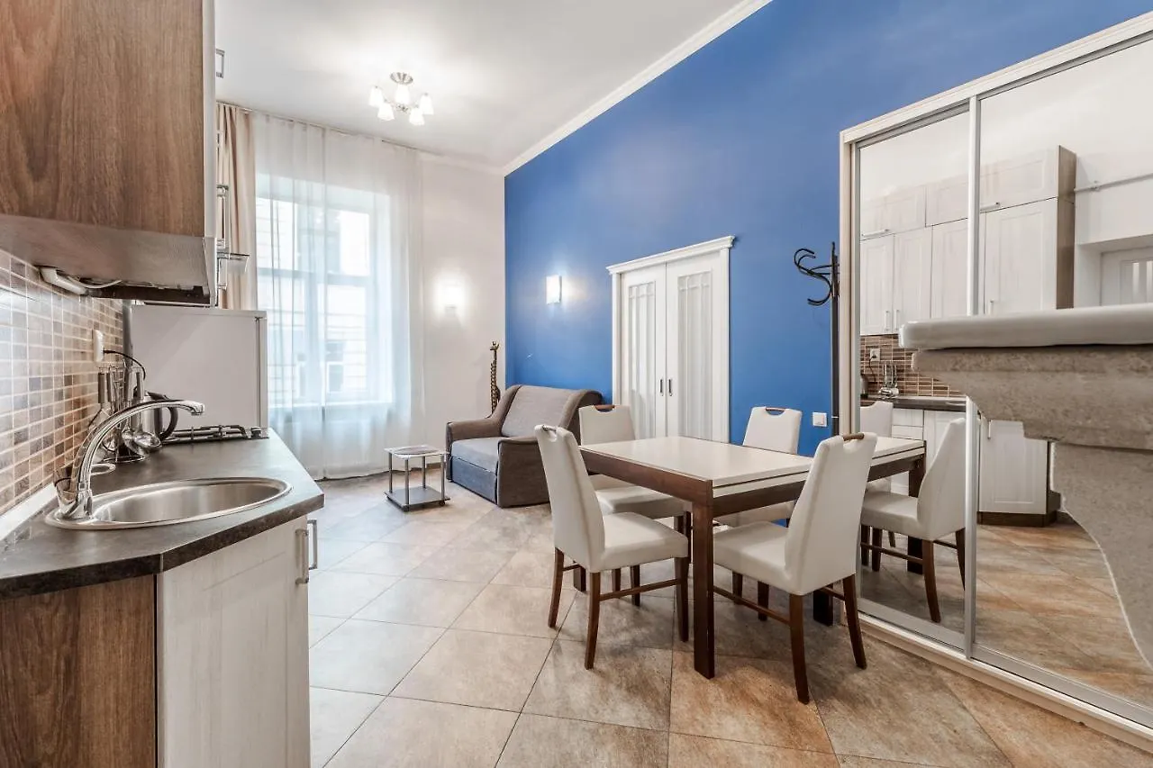 Nikolaj Kopernikus Apartment Λβιβ
