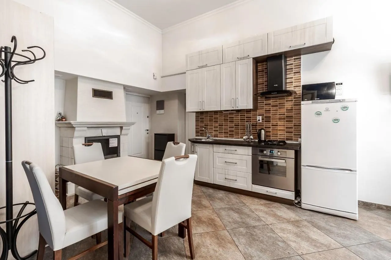 Nikolaj Kopernikus Apartment Λβιβ